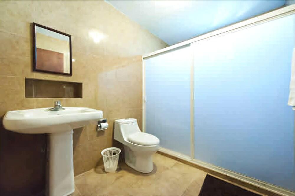Econosuites Monterrey Zewnętrze zdjęcie