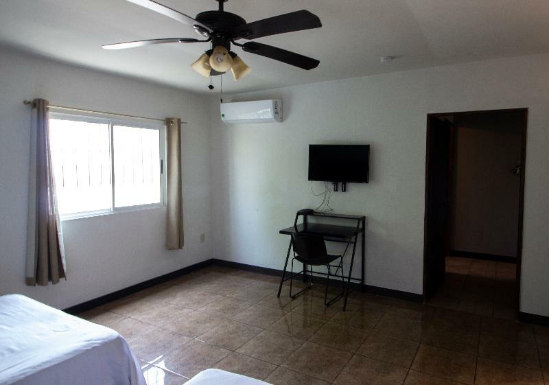 Econosuites Monterrey Zewnętrze zdjęcie